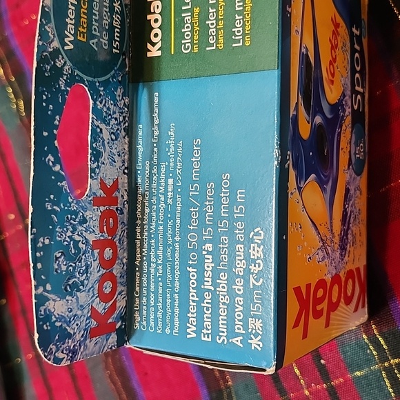 KODAK Sport Single Use Underwater Camera - Picture 5 of 5